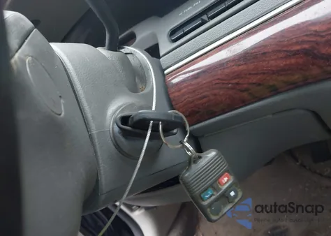 2002 Mercury Grand Marquis Ls Premium/Ls Ultimate/Lse z USA, uszkodzony, nr VIN 2MEFM75W42X644236